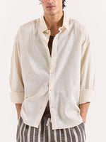 Load image into Gallery viewer, Almond White Linen Cropped Shirt