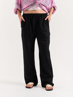 Load image into Gallery viewer, Black Loose Fit Sweatpants