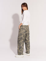 Load image into Gallery viewer, Camo Cargo Trousers