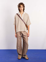 Load image into Gallery viewer, Beige Contrasting Collar Pullover