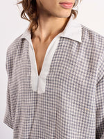 Load image into Gallery viewer, Blue Contrasting Collar Pullover