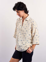 Load image into Gallery viewer, Ivory & Blue Floral Boota Print Pullover
