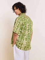 Load image into Gallery viewer, Shirish