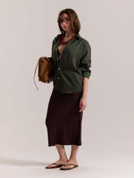 Load image into Gallery viewer, Dark Green Linen-blend Shirt