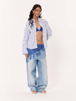 Load image into Gallery viewer, Blue Floral Pinstriped Printed Cropped Shirt