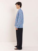 Load image into Gallery viewer, Blue Floral Vine Printed Resort Shirt
