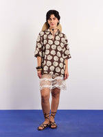 Load image into Gallery viewer, Brown &amp; Cream Shells Printed Pullover
