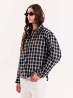Load image into Gallery viewer, Black Checkered Poplin Cropped Shirt