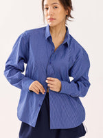Load image into Gallery viewer, Dark Blue Striped Poplin Cropped Shirt
