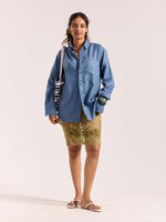 Load image into Gallery viewer, Dusty Blue 60s Lea Linen Shirt