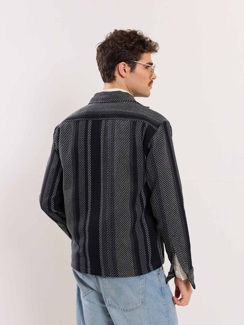 Cropped Fit Textured Zipper Jacket