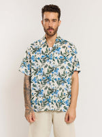 Load image into Gallery viewer, Leaf Me Breathless
