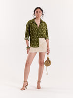 Load image into Gallery viewer, Hari Bandhani - Cropped Shirt
