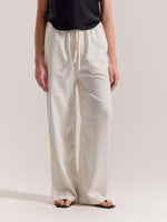 Load image into Gallery viewer, Cream Linen Pull-on Pants ( Pre-Order )