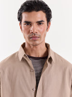 Load image into Gallery viewer, Light Camel Linen Cropped Shirt