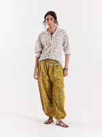 Load image into Gallery viewer, Sarson Ke Phool - Cropped Shirt