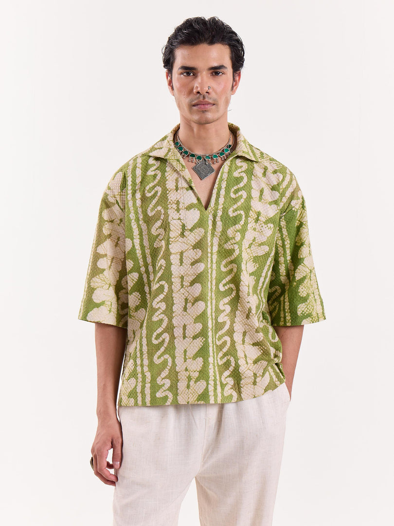 Vrindavan - Pullover Shirt