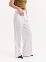 Load image into Gallery viewer, White Baggy Fit Trousers